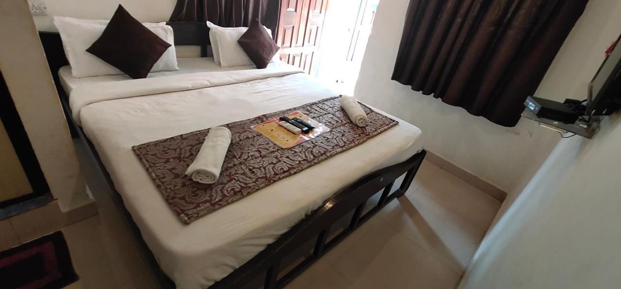 Rj14 Accommodations At Baga Beach Exteriér fotografie